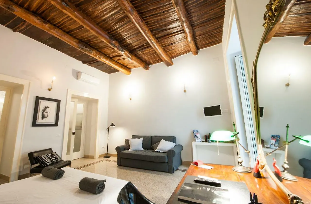 Duomo 22 Apartment Naples