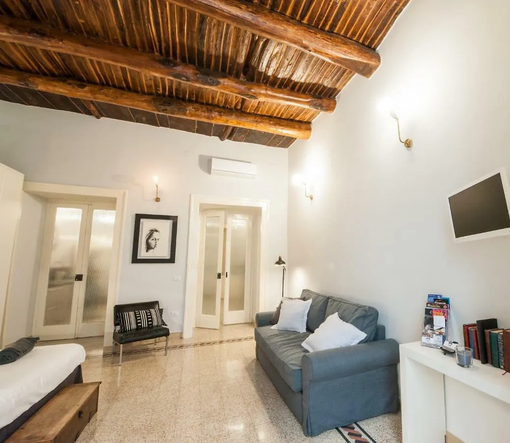 Duomo 22 Apartment Naples